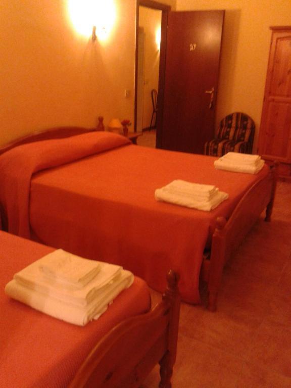 Marco Simone Agriturismo Marcosimone חדר תמונה