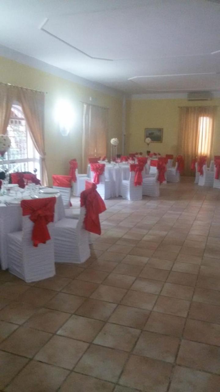 Marco Simone Agriturismo Marcosimone מראה חיצוני תמונה
